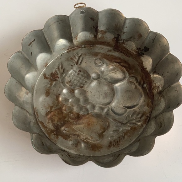 Vintage 60s copper jelly mould with fruit pattern. Copper wall hanging. - Picture 5 of 10